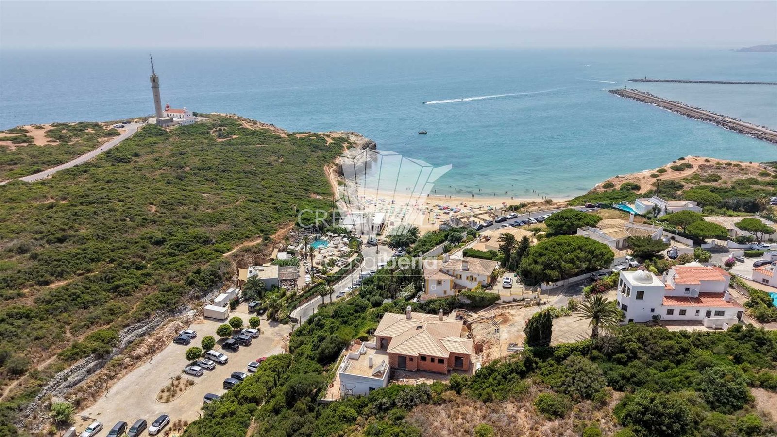 Spacious Family Haven House in Faro  with 4 bedrooms
