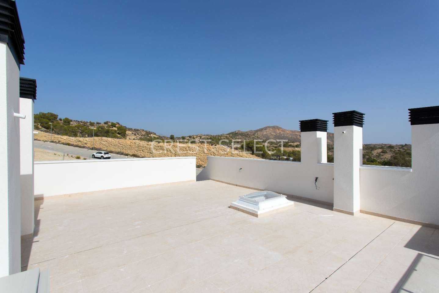Convenient Family Dwelling  in Monforte Del Cid with 3 bedrooms