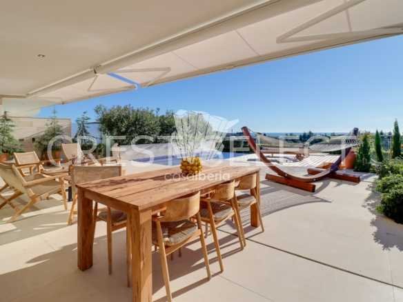 Luxurious Family Haven Apartment in Faro  with 3 bedrooms