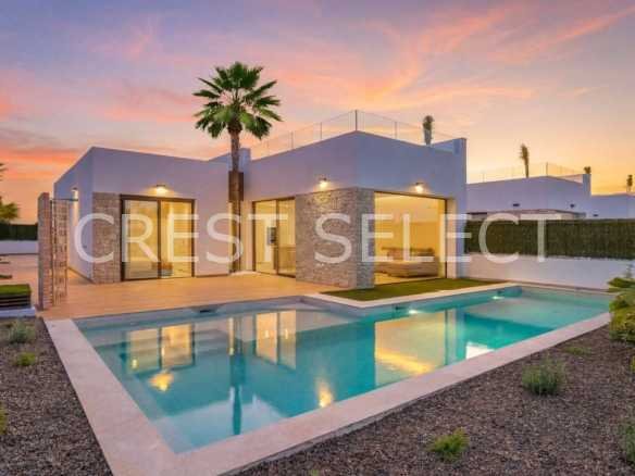 Flexible Living Space  in Los Alcázares with 3 bedrooms
