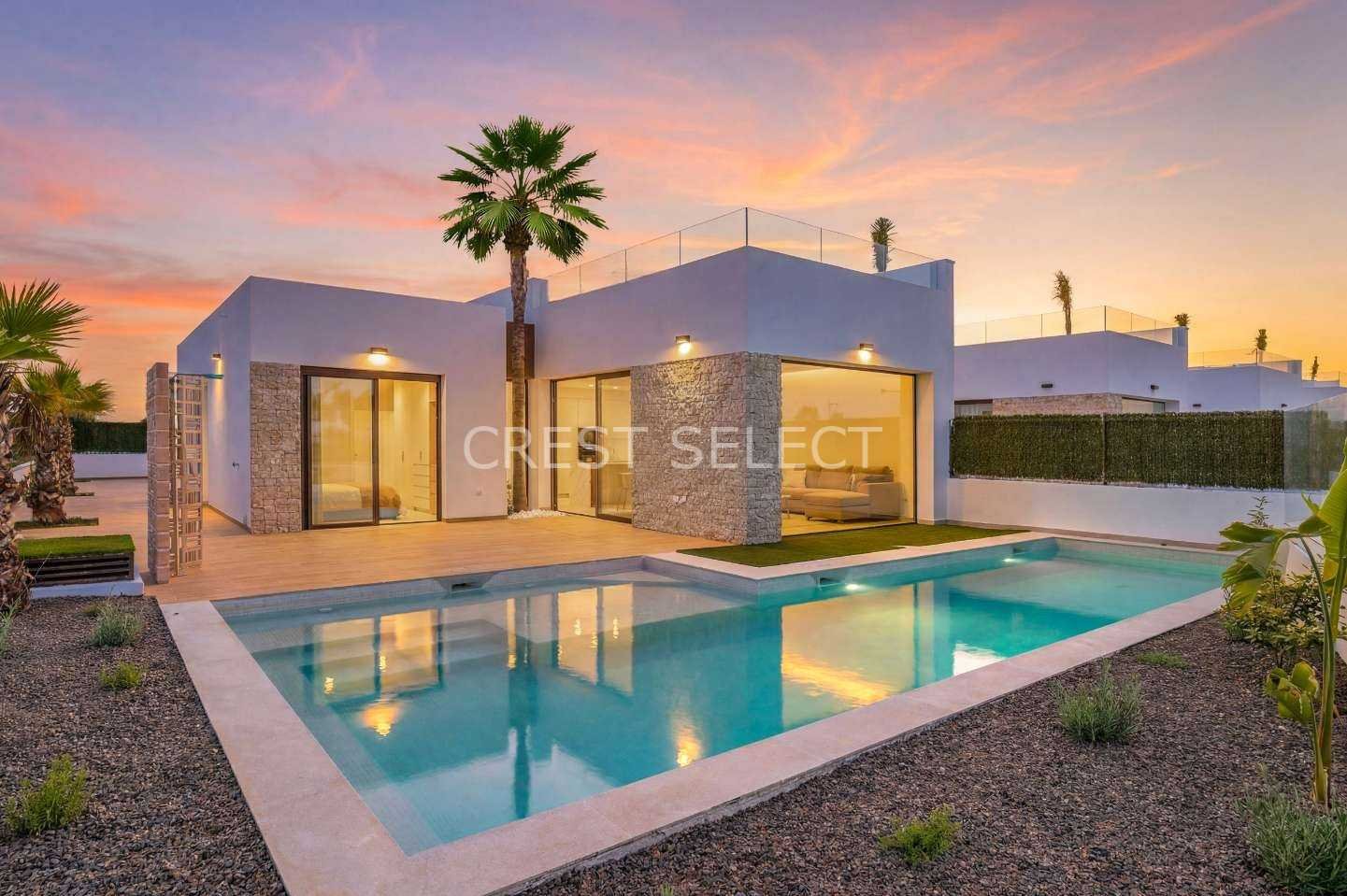 Flexible Living Space  in Los Alcázares with 3 bedrooms