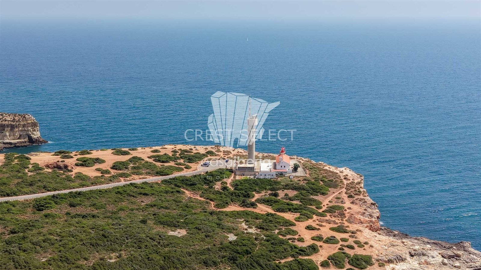 Spacious Family Haven House in Faro  with 4 bedrooms