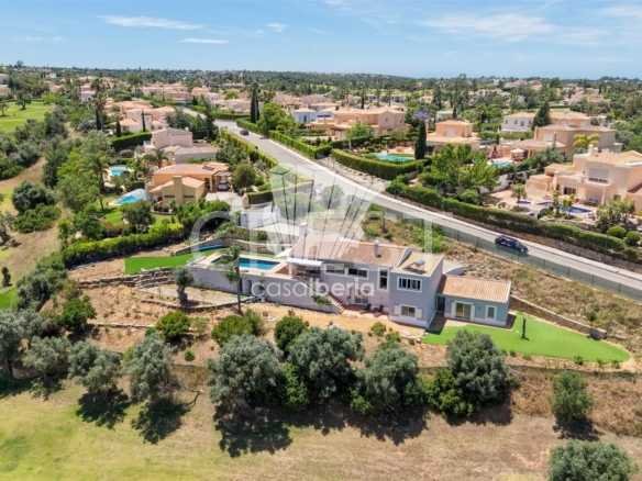 Relaxing Family Sanctuary House in Faro  with 3 bedrooms
