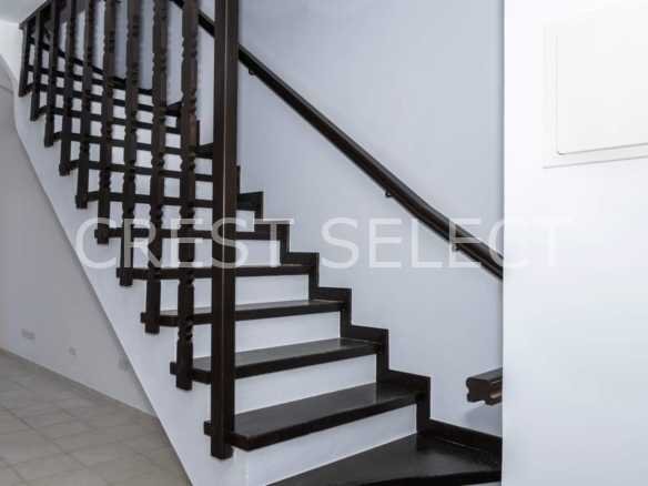 Easy-Care One-Bedroom Townhouses / Maisonettes in Tombs Of The Kings with 1 bedrooms