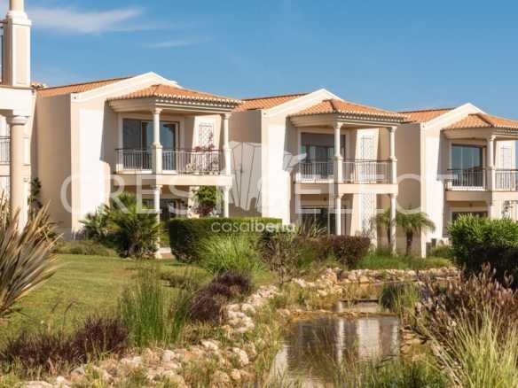 Sleek Family Residence Terraced House in Faro  with 2 bedrooms