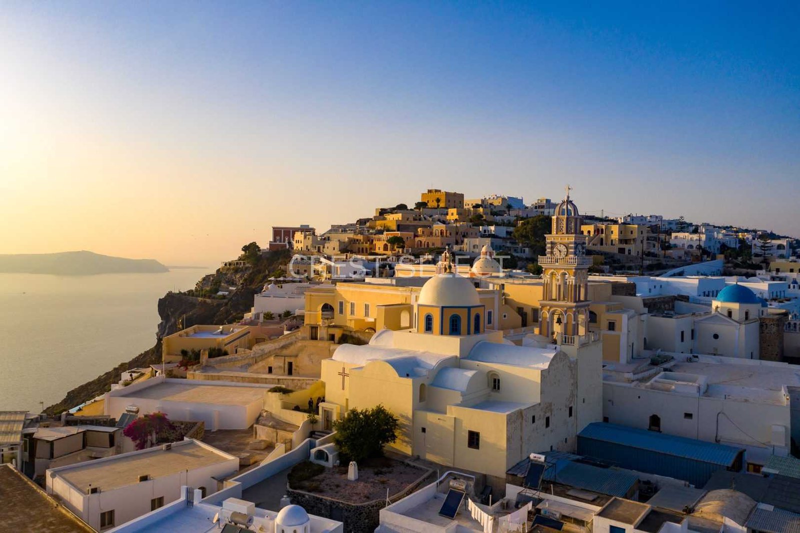 9673749eV-SAN-3-28 Stylish Villas / Houses in Santorini with 2.5 bedrooms