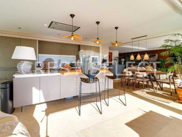 Luxurious Family Haven Apartment in Faro  with 3 bedrooms