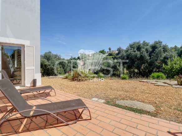 Relaxing Family Sanctuary House in Faro  with 3 bedrooms