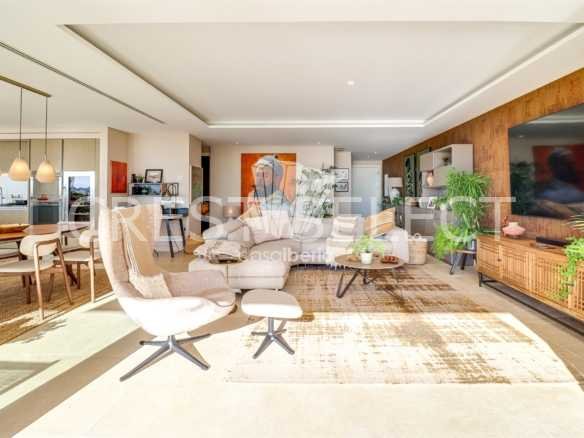 Luxurious Family Haven Apartment in Faro  with 3 bedrooms