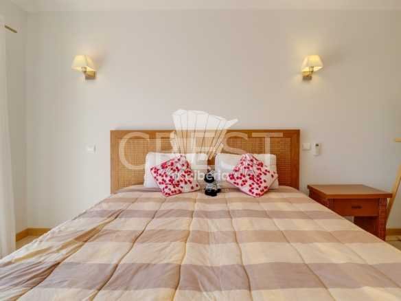 Relaxing Family Sanctuary House in Faro  with 3 bedrooms