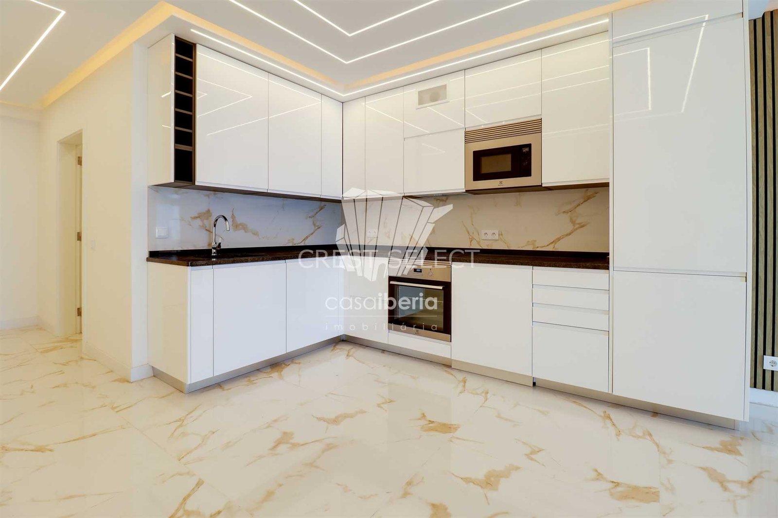 Tranquil Comfort Space Apartment in Faro  with 2 bedrooms