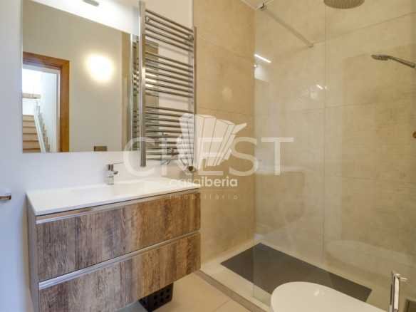 Relaxing Family Sanctuary House in Faro  with 3 bedrooms