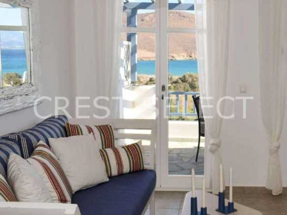 Minimalist Delight Apartments / Penthouses in Paros with 1 bedrooms