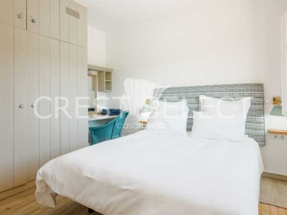 Spacious Family Haven House in Faro  with 4 bedrooms