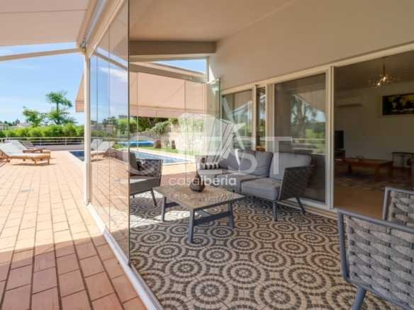 Relaxing Family Sanctuary House in Faro  with 3 bedrooms