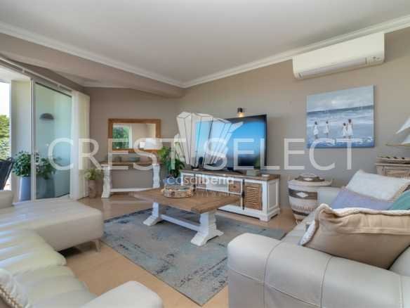 Modern Tranquil Oasis Apartment in Faro  with 3 bedrooms