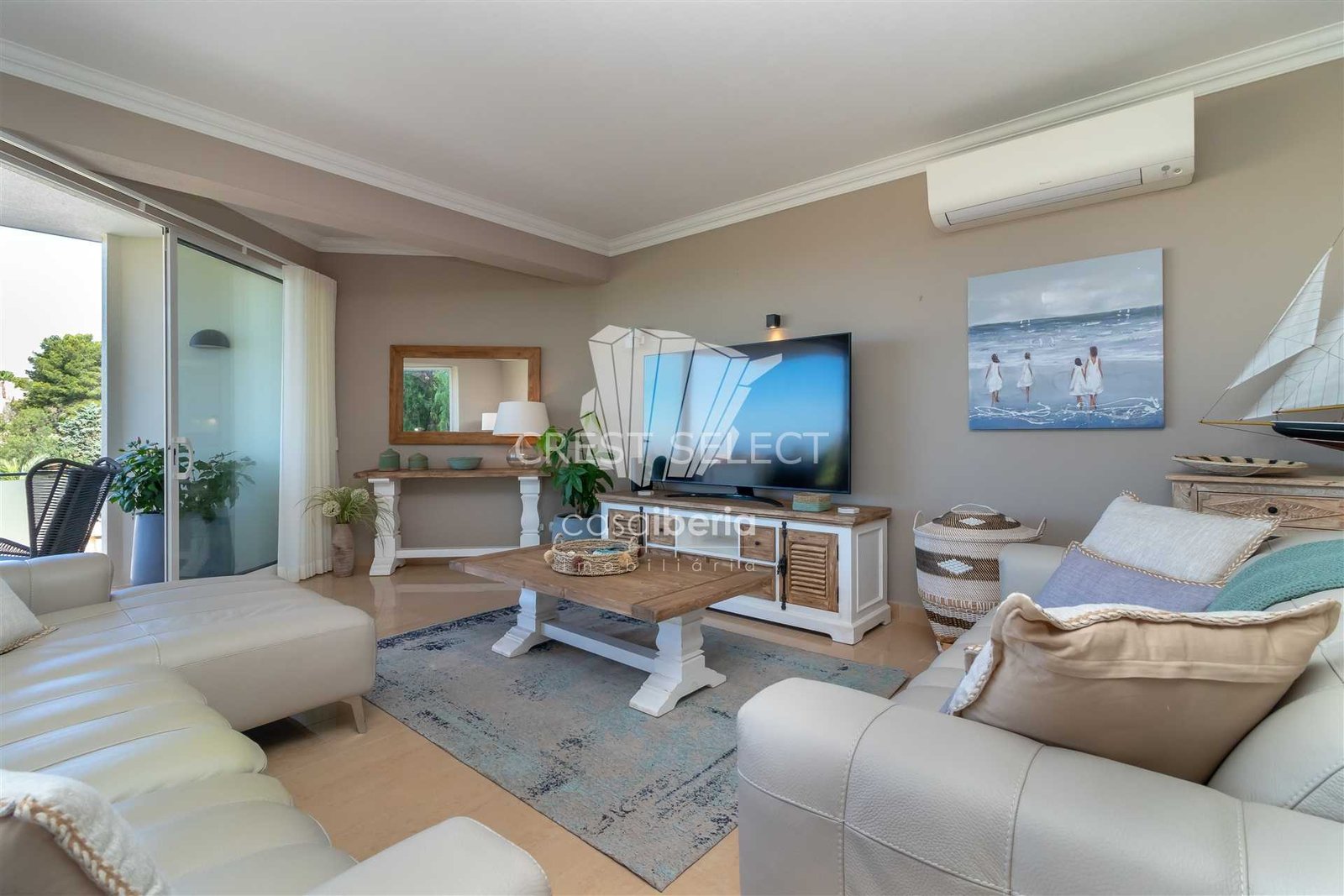 Modern Tranquil Oasis Apartment in Faro  with 3 bedrooms
