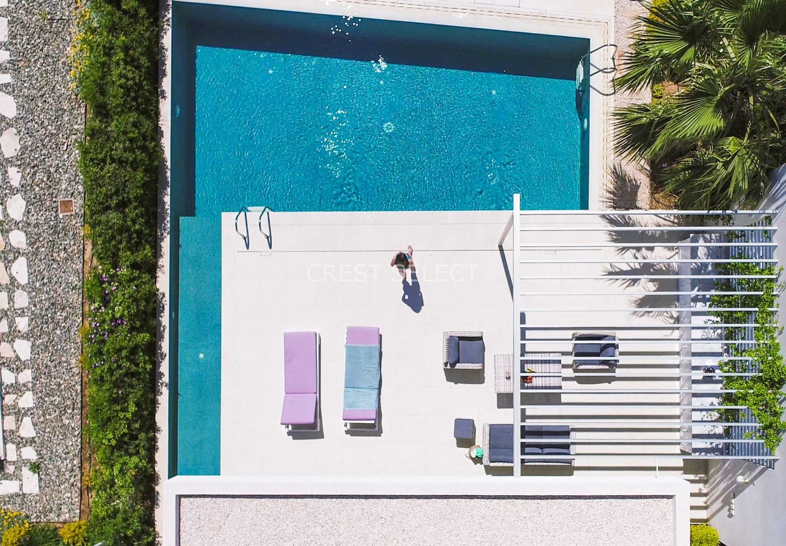 ca9303f9V-CORS-3-29 Sleek Family Residence Villas / Houses in Coral Bay with 3 bedrooms