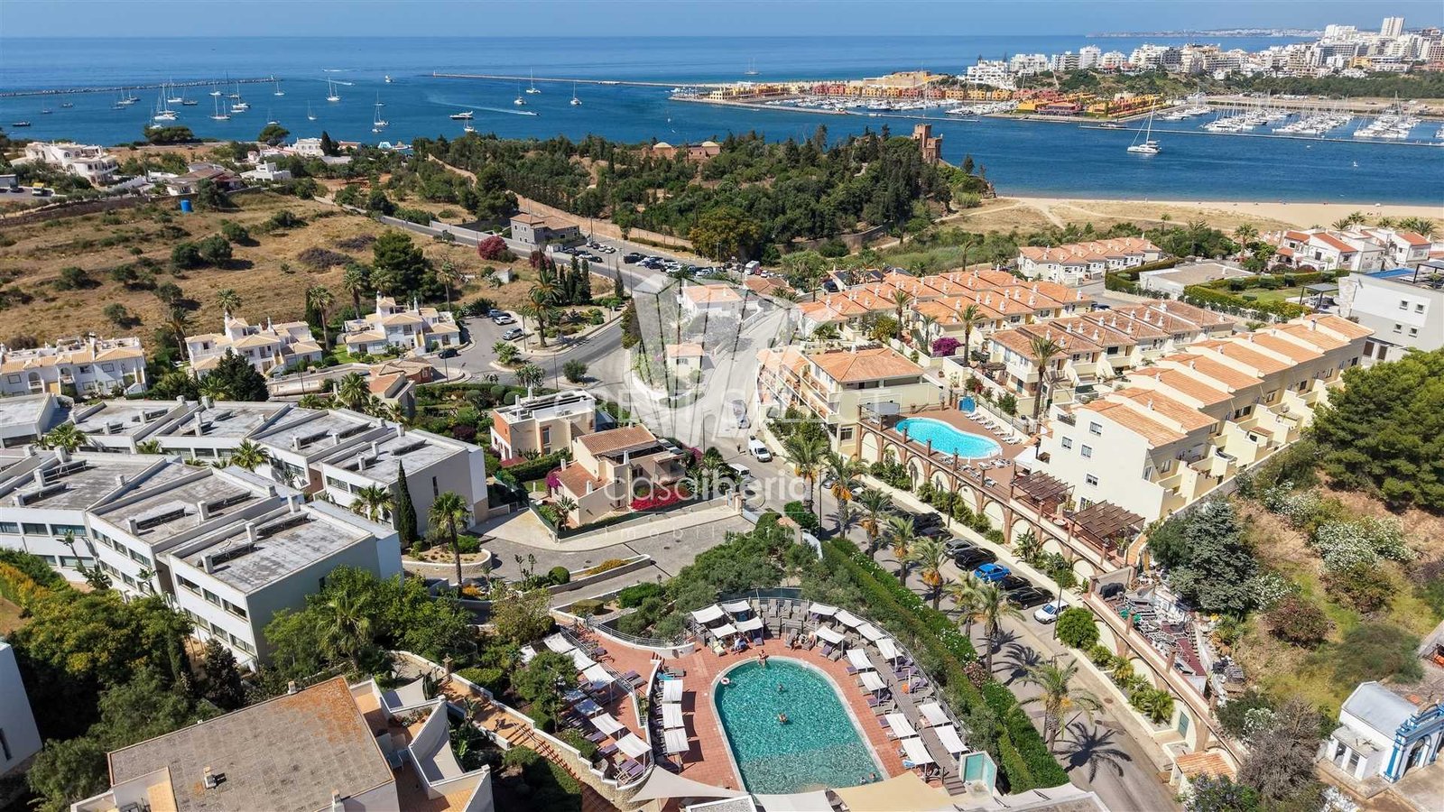cde33f964901 Modern Tranquil Oasis Apartment in Faro with 3 bedrooms