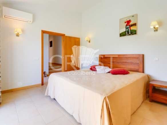 Relaxing Family Sanctuary House in Faro  with 3 bedrooms