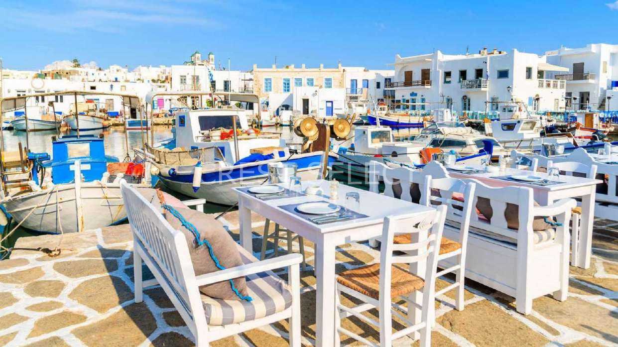 d8602f5fA-MOBV-1-9.12 Minimalist Delight Apartments / Penthouses in Paros with 1 bedrooms