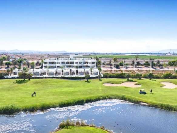 Practical Living  in Los Alcázares with 3 bedrooms