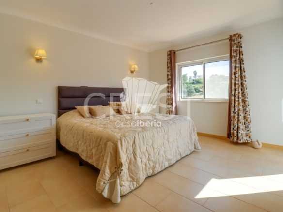 Relaxing Family Sanctuary House in Faro  with 3 bedrooms