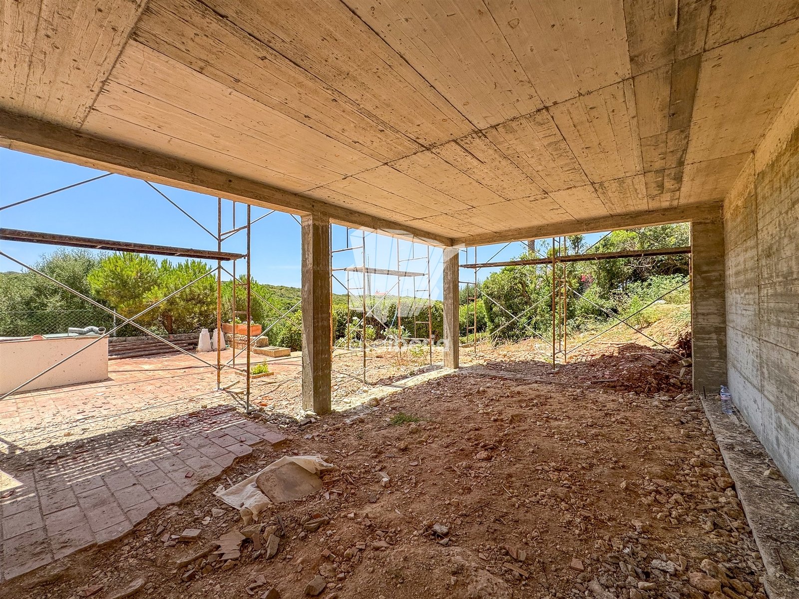 Spacious Family Haven House in Faro  with 4 bedrooms