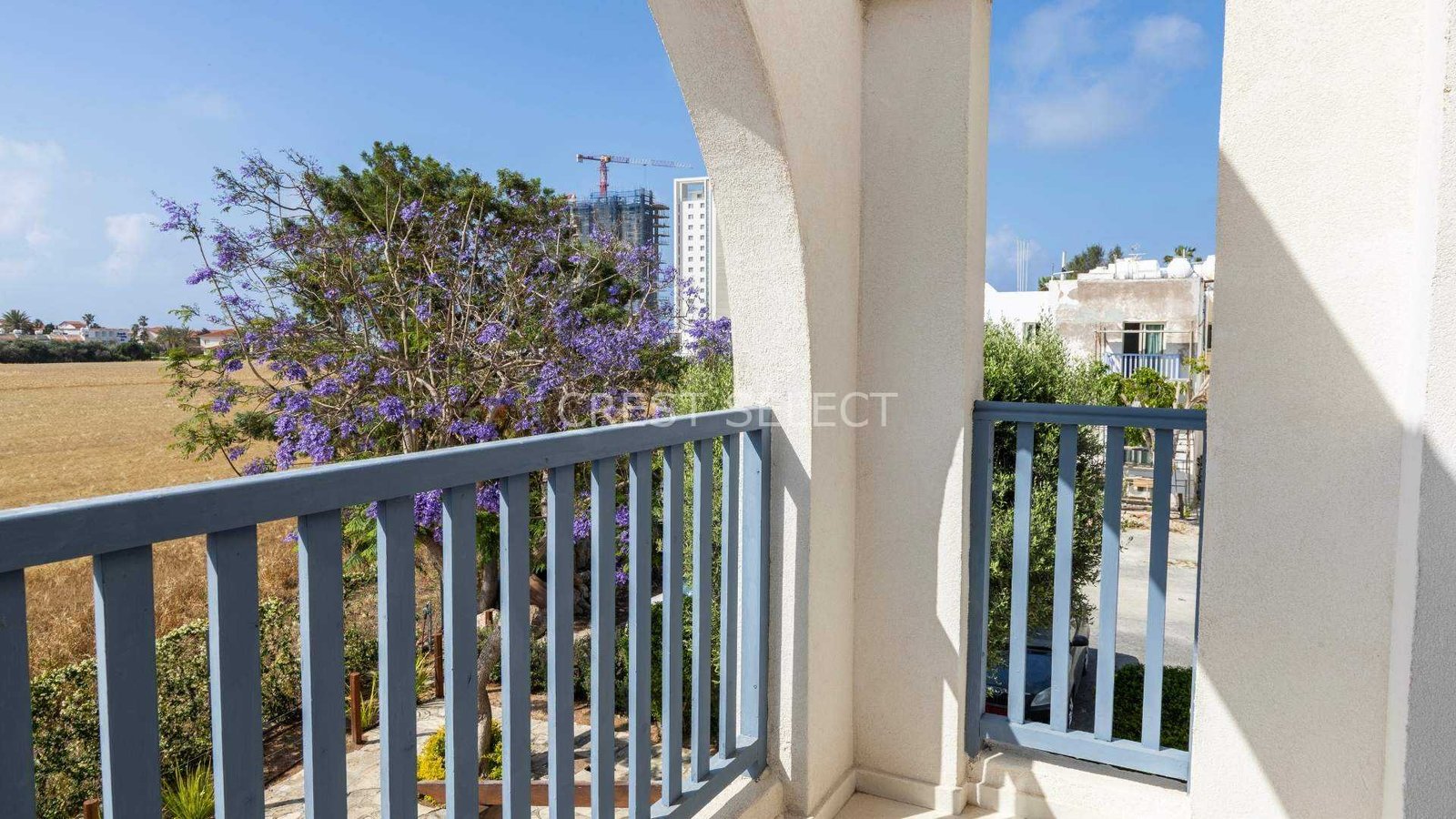 Inviting Family Abode Apartments / Penthouses in Kato Paphos with 2 bedrooms