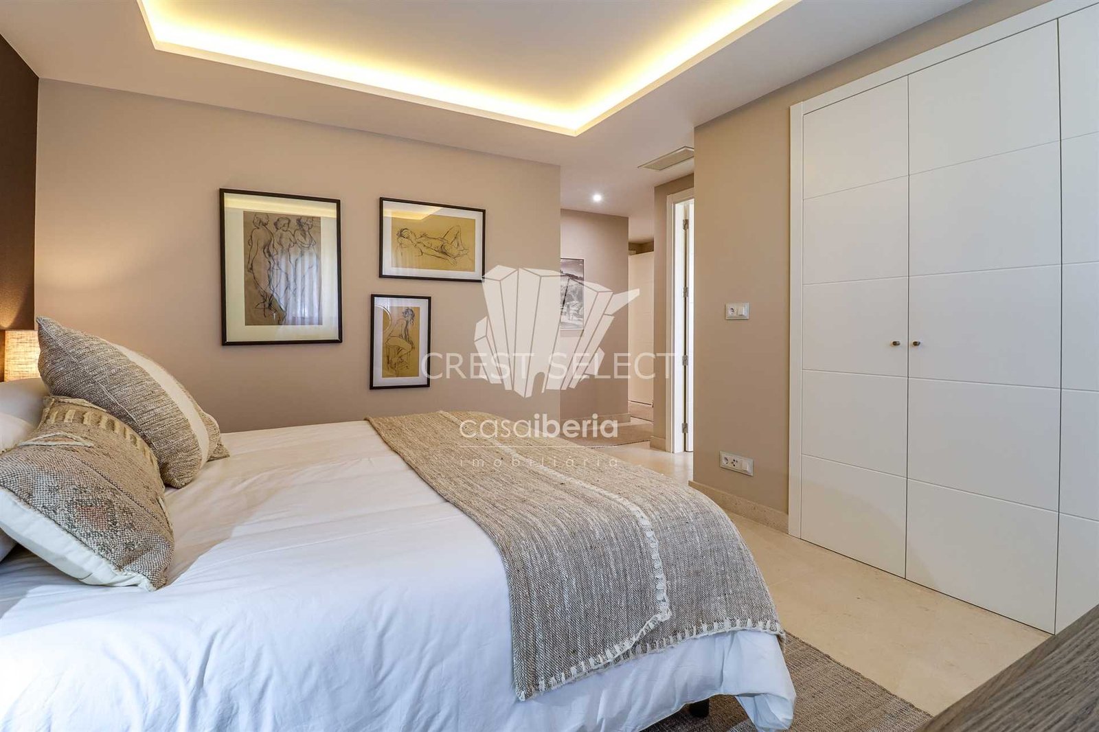 Luxurious Family Haven Apartment in Faro  with 3 bedrooms