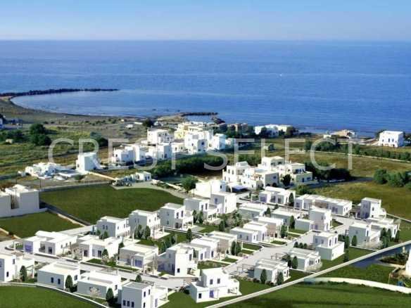 Stylish Villas / Houses in Santorini with 2.5 bedrooms