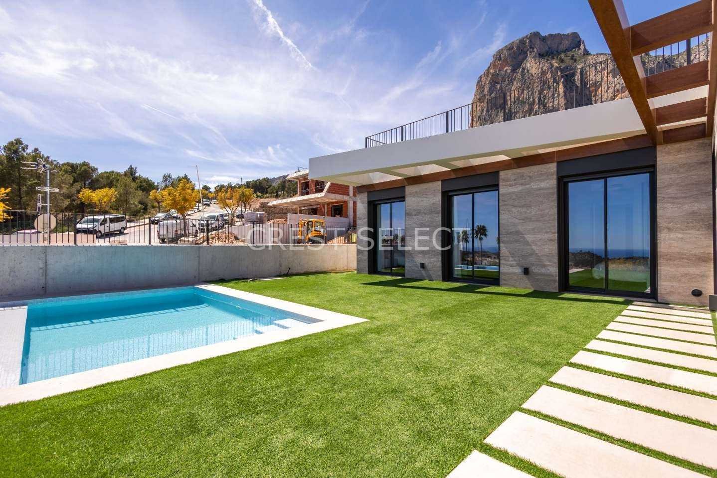 Luxurious Family Haven  in Polop with 3 bedrooms