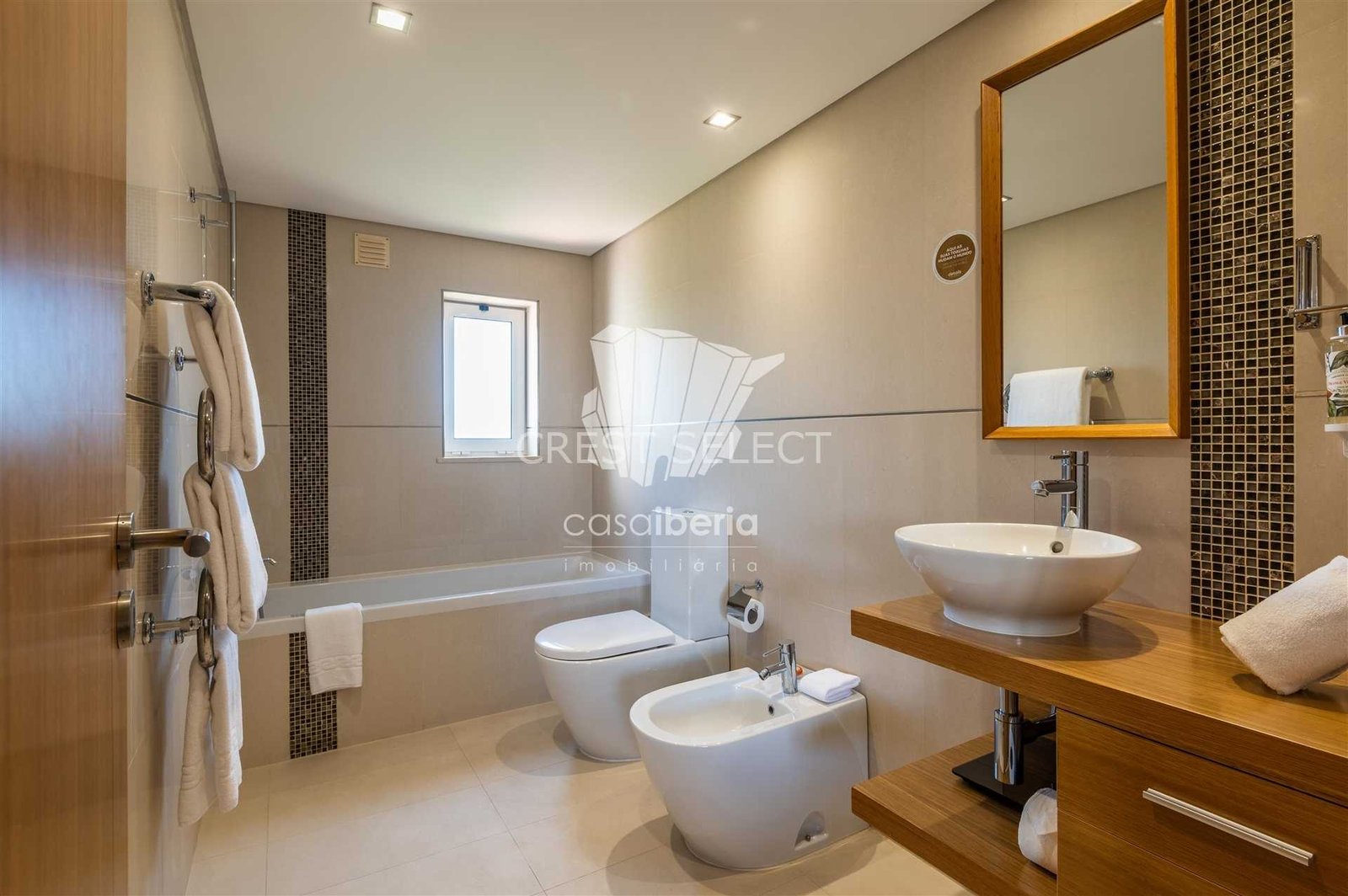 fe65b0a54903 Sleek Family Residence Terraced House in Faro with 2 bedrooms