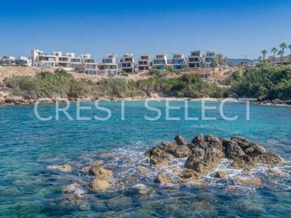 Stylish Family Oasis Villas / Houses in Kissonerga with 5 bedrooms