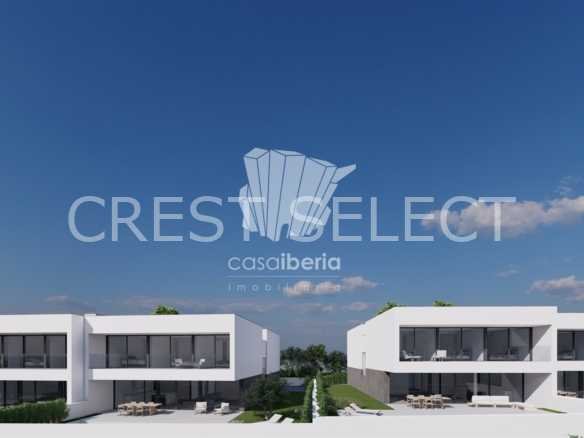 Luxe Family Retreat Semi-Detached House in Faro  with 4 bedrooms