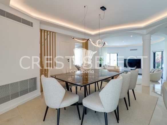 Elegant Family Dwelling House in Faro  with 4 bedrooms