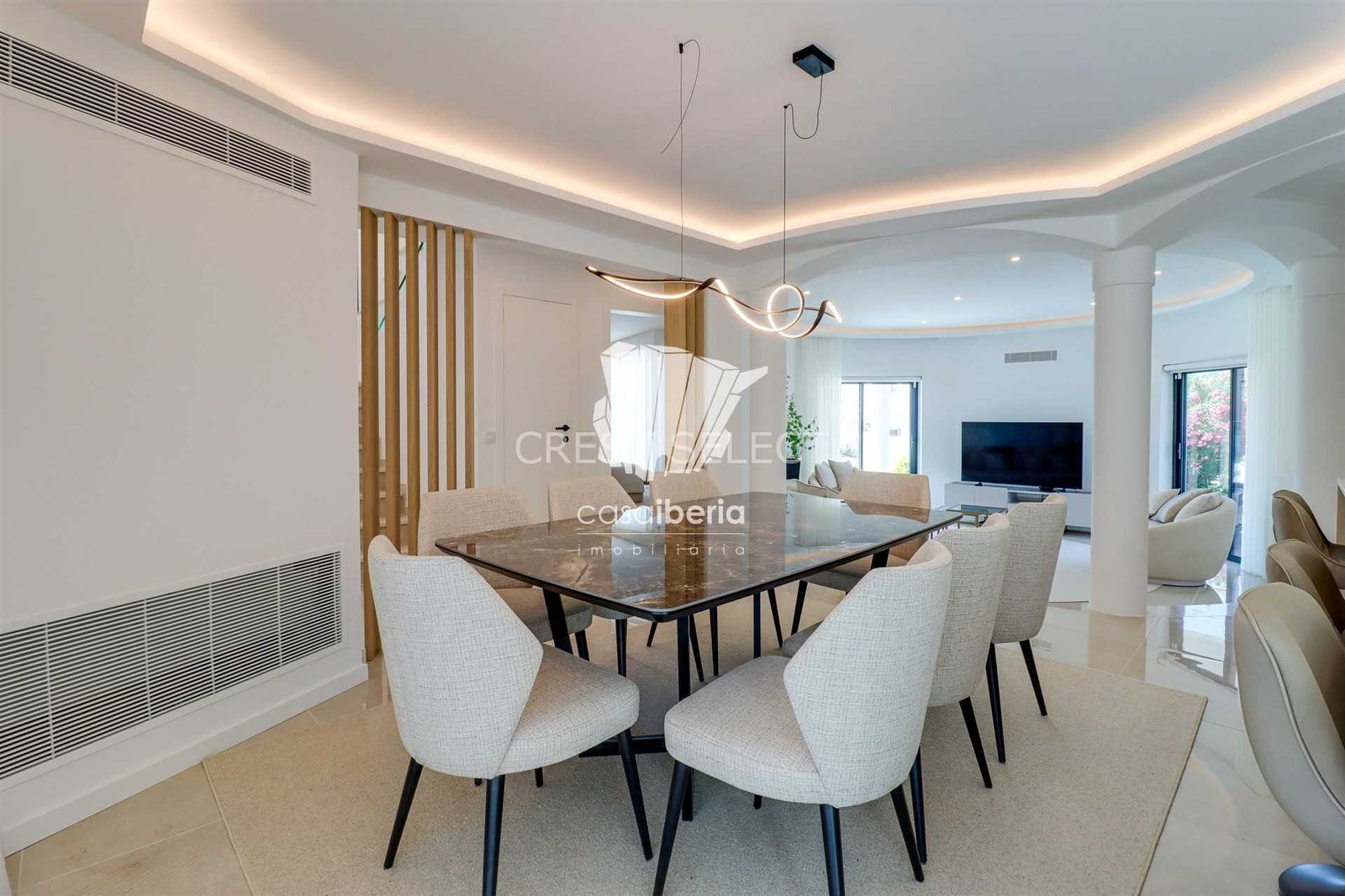 Elegant Family Dwelling House in Faro  with 4 bedrooms