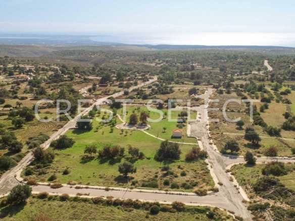 Family Oasis Retreat Villas / Houses in Souni-Zanatzia with 3 bedrooms