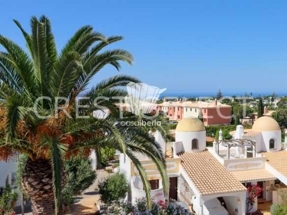 Elegant Family Dwelling House in Faro  with 4 bedrooms