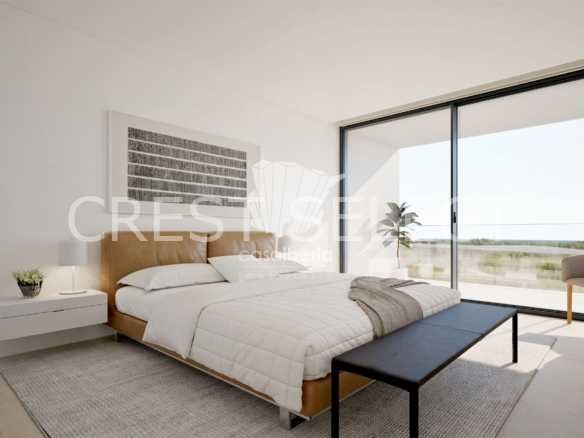 Luxe Family Retreat Semi-Detached House in Faro  with 4 bedrooms
