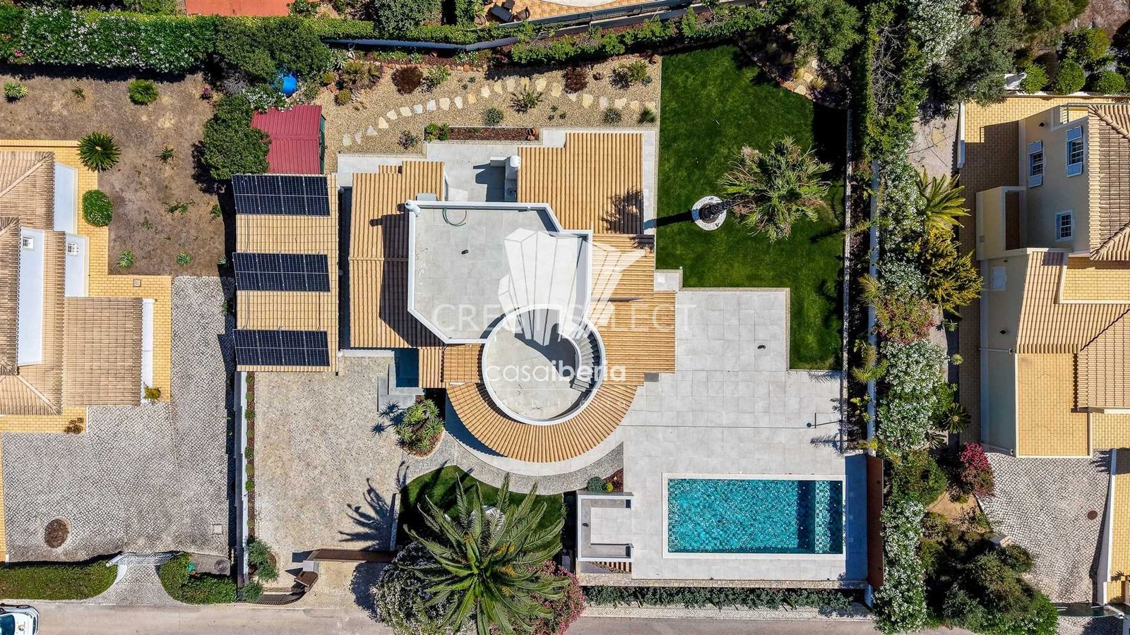 Elegant Family Dwelling House in Faro  with 4 bedrooms