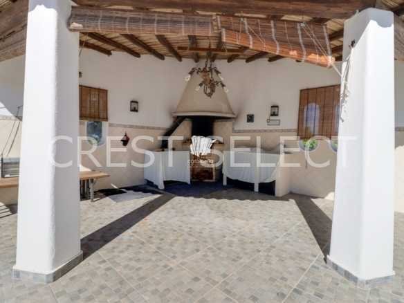 Convenient Family Dwelling House in Faro  with 3 bedrooms