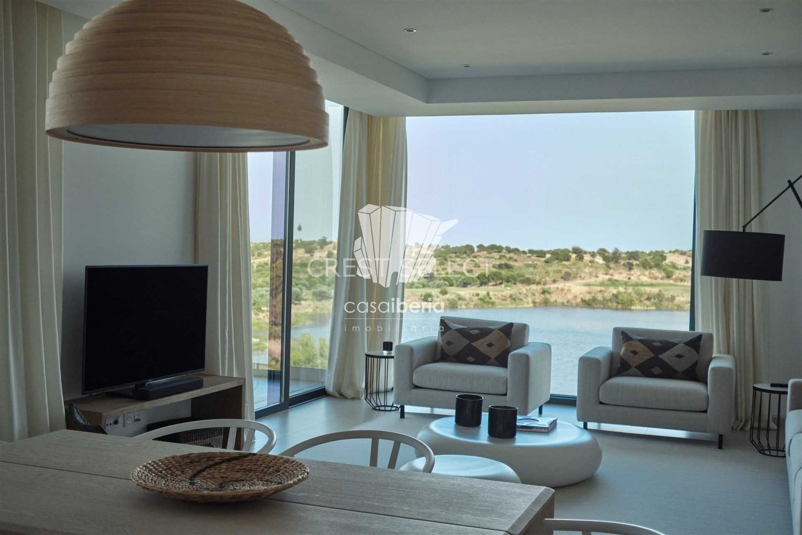 Sleek Family Residence Apartment in Faro  with 3 bedrooms