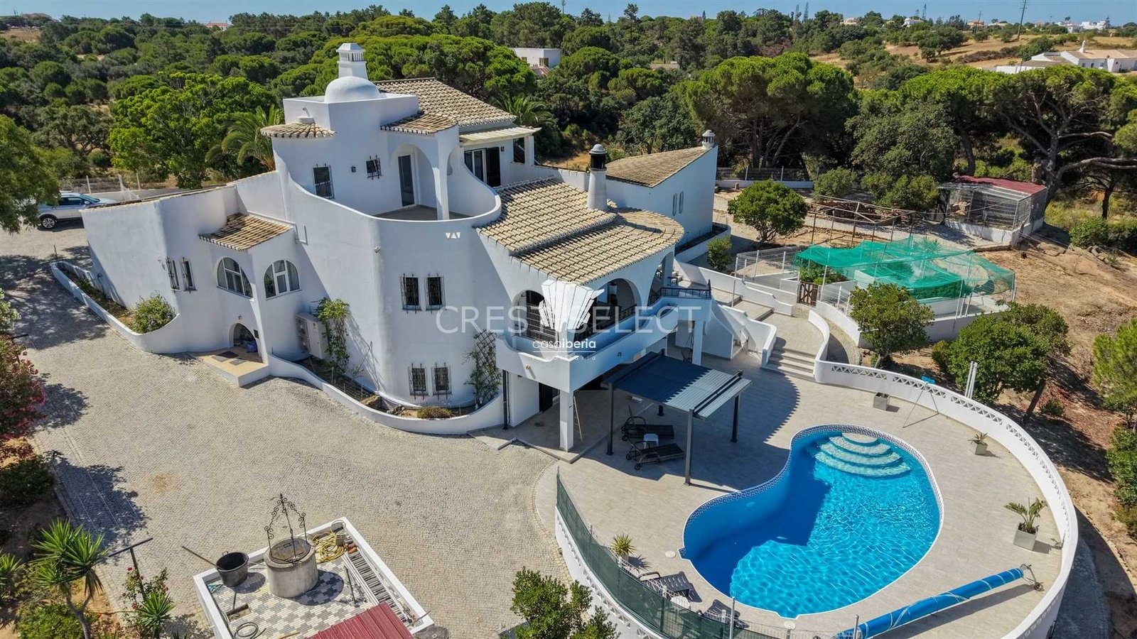 30122a204908 Convenient Family Dwelling House in Faro with 3 bedrooms