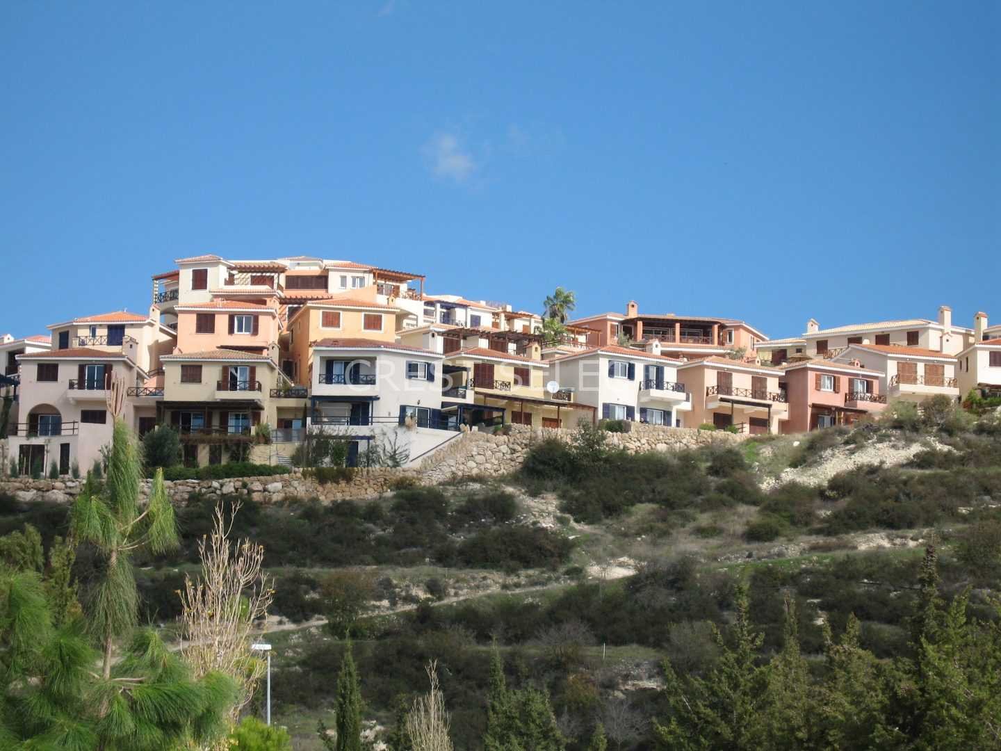 Stylish Family Dwelling Villas / Houses in Tsada with 3 bedrooms