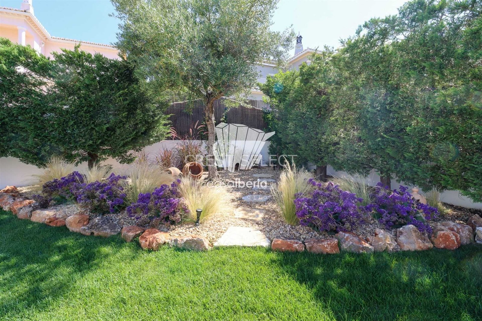 Elegant Family Dwelling House in Faro  with 4 bedrooms