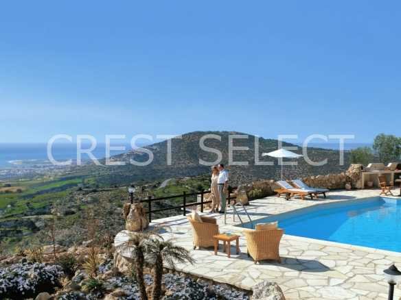 Stylish Family Dwelling Villas / Houses in Tsada with 3 bedrooms