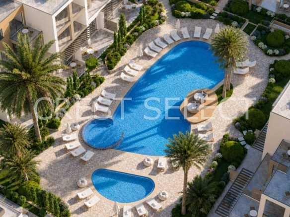 Stylish Bachelor Pad Apartments / Penthouses in Geroskipou with 1 bedrooms