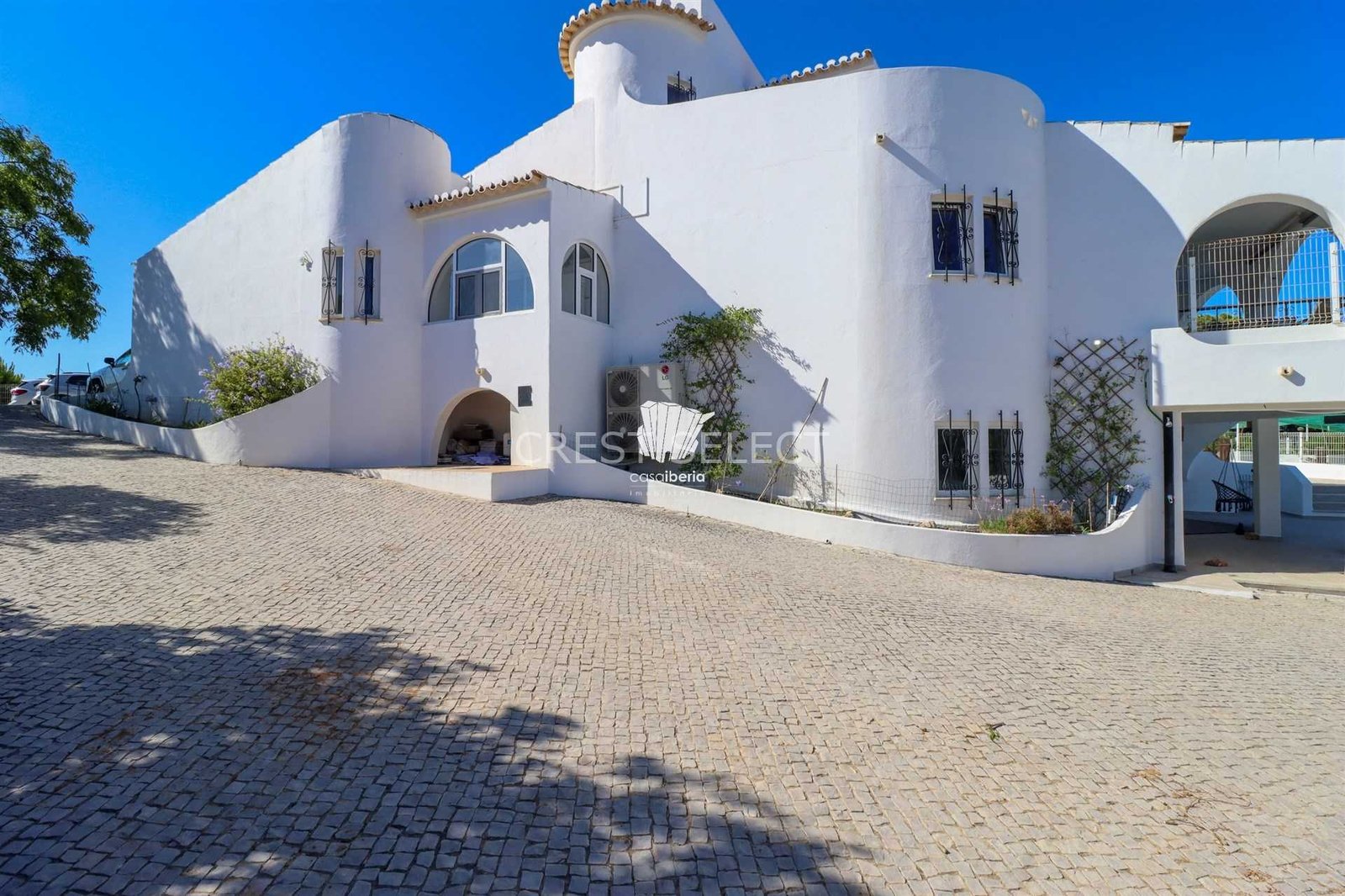 Convenient Family Dwelling House in Faro  with 3 bedrooms