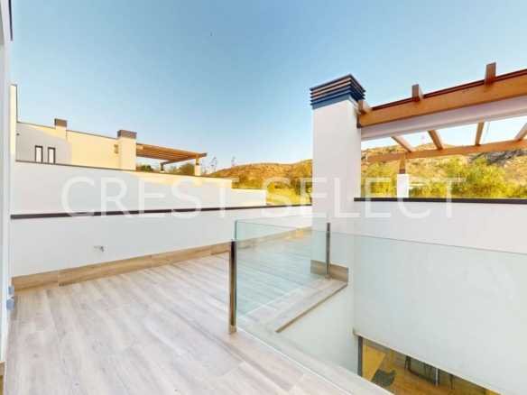 Welcoming Family Home  in Monforte Del Cid with 3 bedrooms